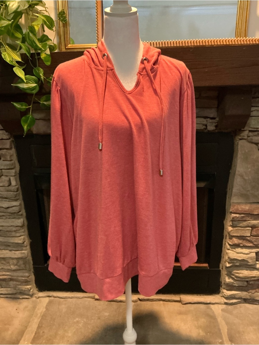 Love Scarlett Women's Coral Hooded Pullover Sweatshirt with Drawstring